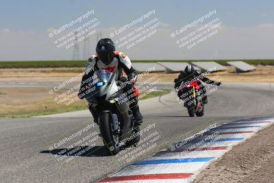 media/Sep-04-2023-Lets Ride (Mon) [[34443f911e]]/B Group/1220pm (Wheelie Bump)/